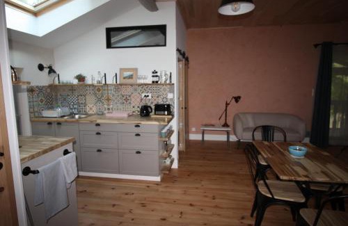 Verlhac-Tescou Apartment | Le studio de Jacobiel