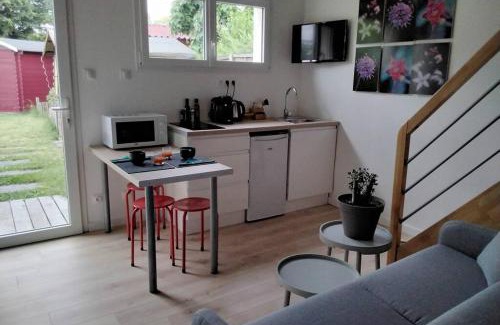 Mortagne-sur-Sevre Apartment | le studio du fou