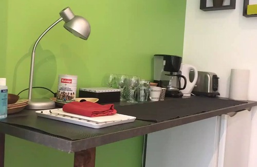 Dieulefit Apartment | Le Studio Terrasse Dieulefitois, à 4mn à Pied du Centre Bourg