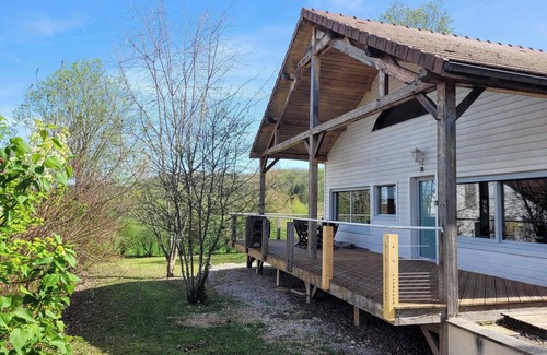 Doucier Ski Chalet | Le Temps d'une pause Chalet sleeps 4 to 6 near Lac de Chalain