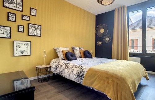 Bourgoin-Jallieu Apartment | Le Temps d'une Pause