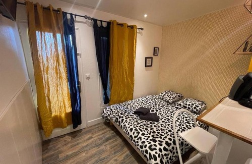 Centre Ville Apartment | Le Tendance - Centre Historique, calme, WIFI, Netflix