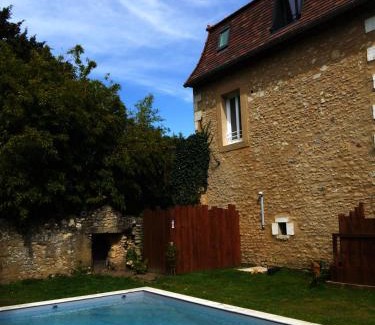 Siorac-en-Perigord Hotel | Le Trèfle à Quatre Feuilles