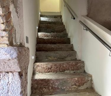 Bolognano-Vignole Apartment | Le vecchie mura