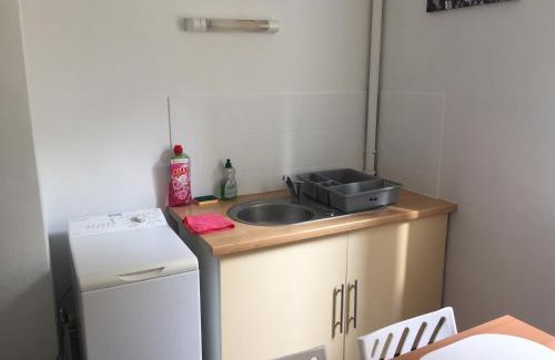 Aurillac Apartment | Le Victor Hugo 2 D et sa pizza offerte