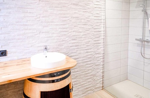 Roquemaure House | Le Vignoble