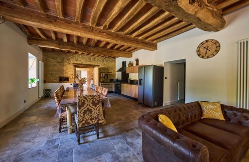 Roquemaure House | Le Vignoble