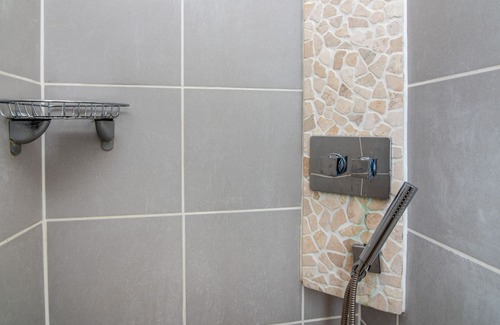 Besancon Apartment | Le Viotte Studio Grand confort King Size
