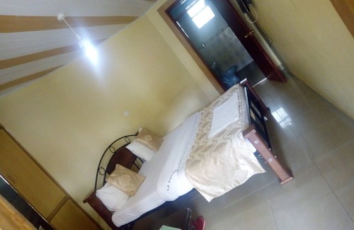 Kitale Bed & Breakfast | Le Voyage Resort