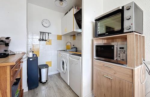 Font-Romeu-Odeillo-Via Apartment | Le Zénith - Studio - cabine - Centre - Parking