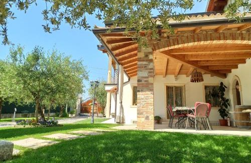 Colà Di Lazise Bed & Breakfast | Le Zampolle B & B