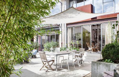 Echire House | Le392Bis