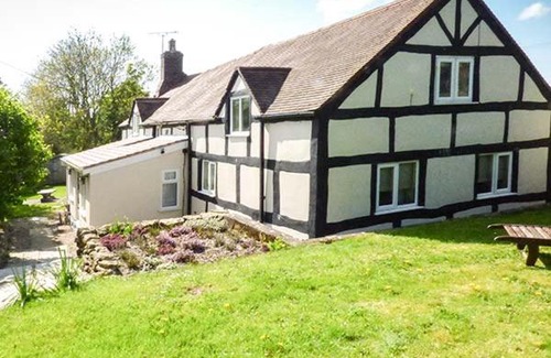 Much Wenlock House | Lea Cottage