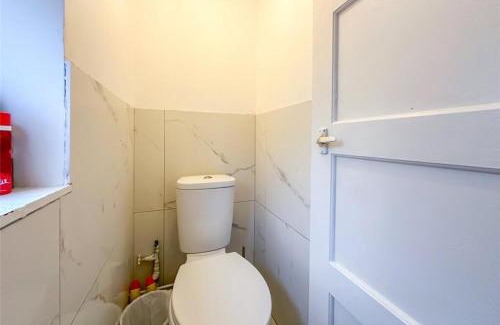 Harpenden House | Lea River Rooms