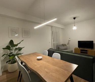 Timisoara Apartment | Leafy Haven Hideout!