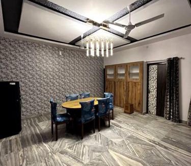 Lucknow House | Leafy Paradise Private Room