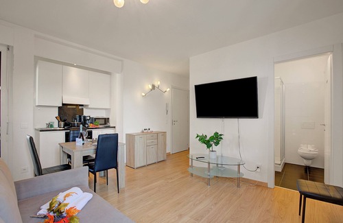 Pregassona Apartment | Lean Home