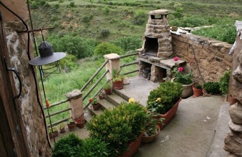 Murillo de Gallego Cottage | Leandrón House for 11 people