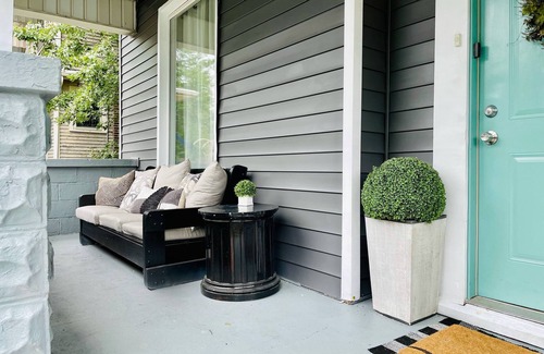 Evansville House | Leaning House of Haynie | Trendy 2BR/1BA Apartment