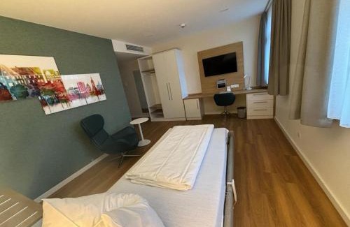 Oststadt/Stadtfeld Apartment | Leben wie im Hotel by Helios