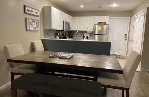 Osage Beach Condo | Ledges Complex - Lake front With Slip Included - Beach and 2 Pools
