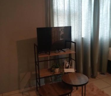 Empangeni Apartment | Lee Crib