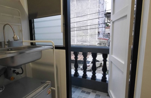 Thung Maha Mek Apartment | Lee Home Bangkok