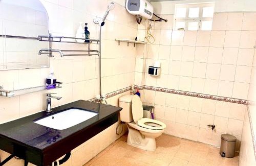 Dong Anh House | Lee Homestay