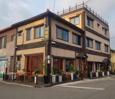 Mokpo House | Leehakjang guesthouse