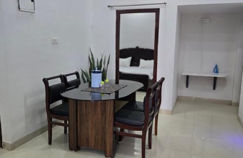 Jabalpur Apartment | Leela home stay -Jabalpur - Luxury 2BHK apartment-N1