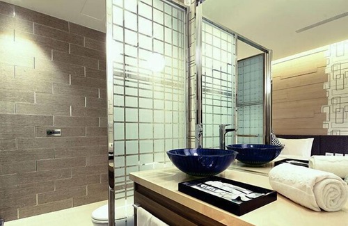 Fengshan District Hotel | Leesing Hotel