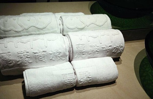 Fengshan District Hotel | Leesing Hotel