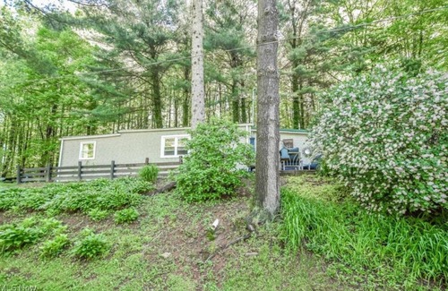 Carrollton House | Leesville Lake Hideout