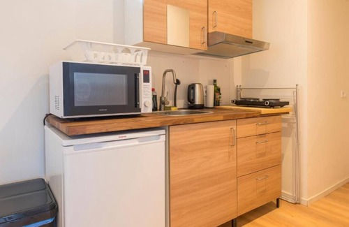 Tongelre Apartment | Left Garden Suite in Villa Near Centre and TUe
