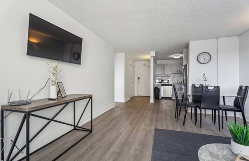 Richmond Apartment | Legacy at Imperial Village 1109 I 1 Bed 1 Bath