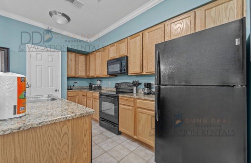 Gulfport Condo | Legacy Tower Two 106 Overlooks the beautiful Gulf!
