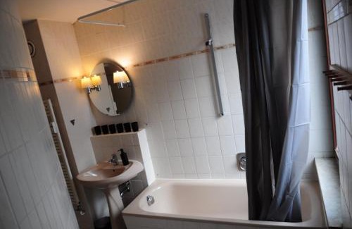Magdeburg Apartment | LeHaStays - Gruppenapartment Cracau