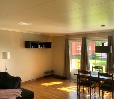 Lardal Municipality Apartment | Leilighet på gård