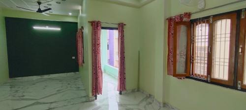 Varanasi House | leisure home stay