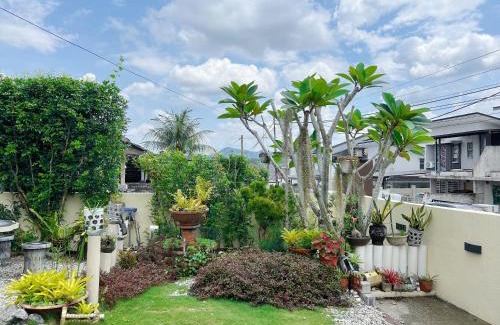 Hulu Selangor House | Leisure Homestay