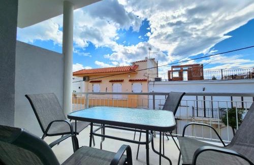 Loutraki-Agioi Theodoroi Apartment | Lekka's Home