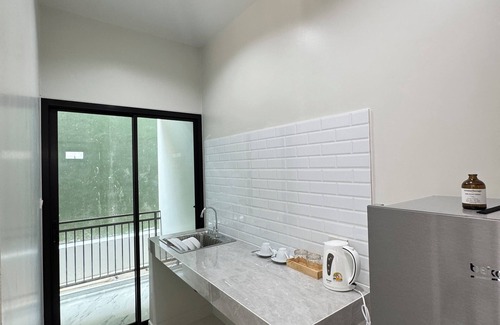 Si Sunthon Apartment | LELA HOME
