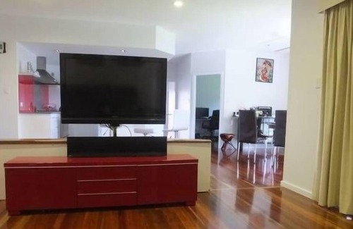Tuncurry Villa | Lemanor Villa 2/17 Parkes St