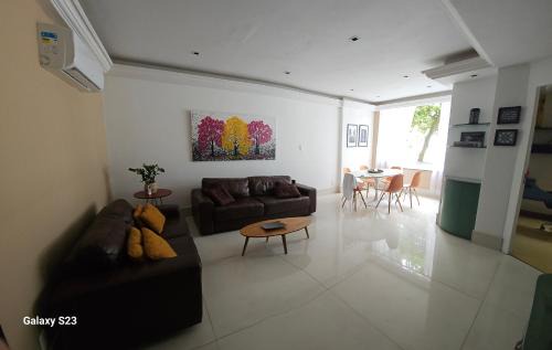 Leme Apartment | Leme de frente para o mar na Quadra Gourmet da Atlântica