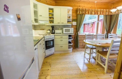 Akaslompolo House | Lemmenlaakso by Interhome