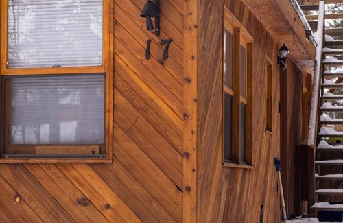 Grand Lake Cabin | Lemmon Lodge: Waterside retreat, great lake and mountain views, close to town