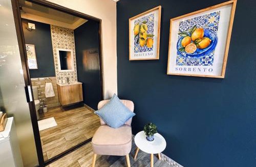 Welkom Apartment | Lemon & Blue