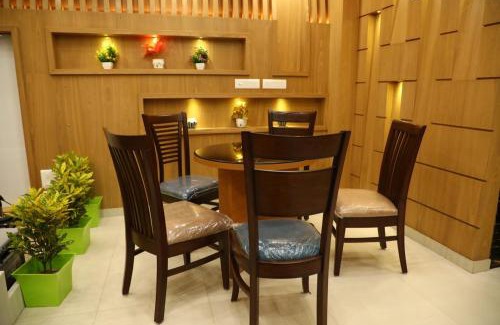 Malviya Nagar Hotel | Lemon Green Inn