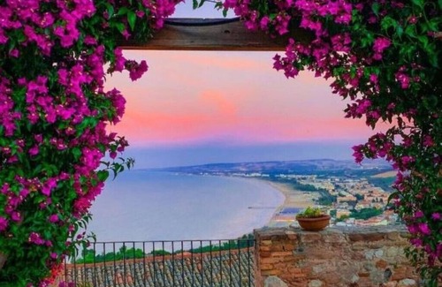 Vasto Apartment | Lemon Park