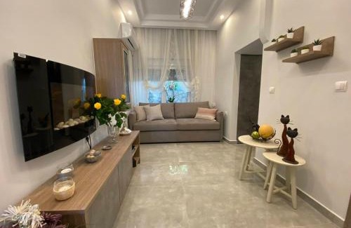 Kavala Apartment | Lemon Suite